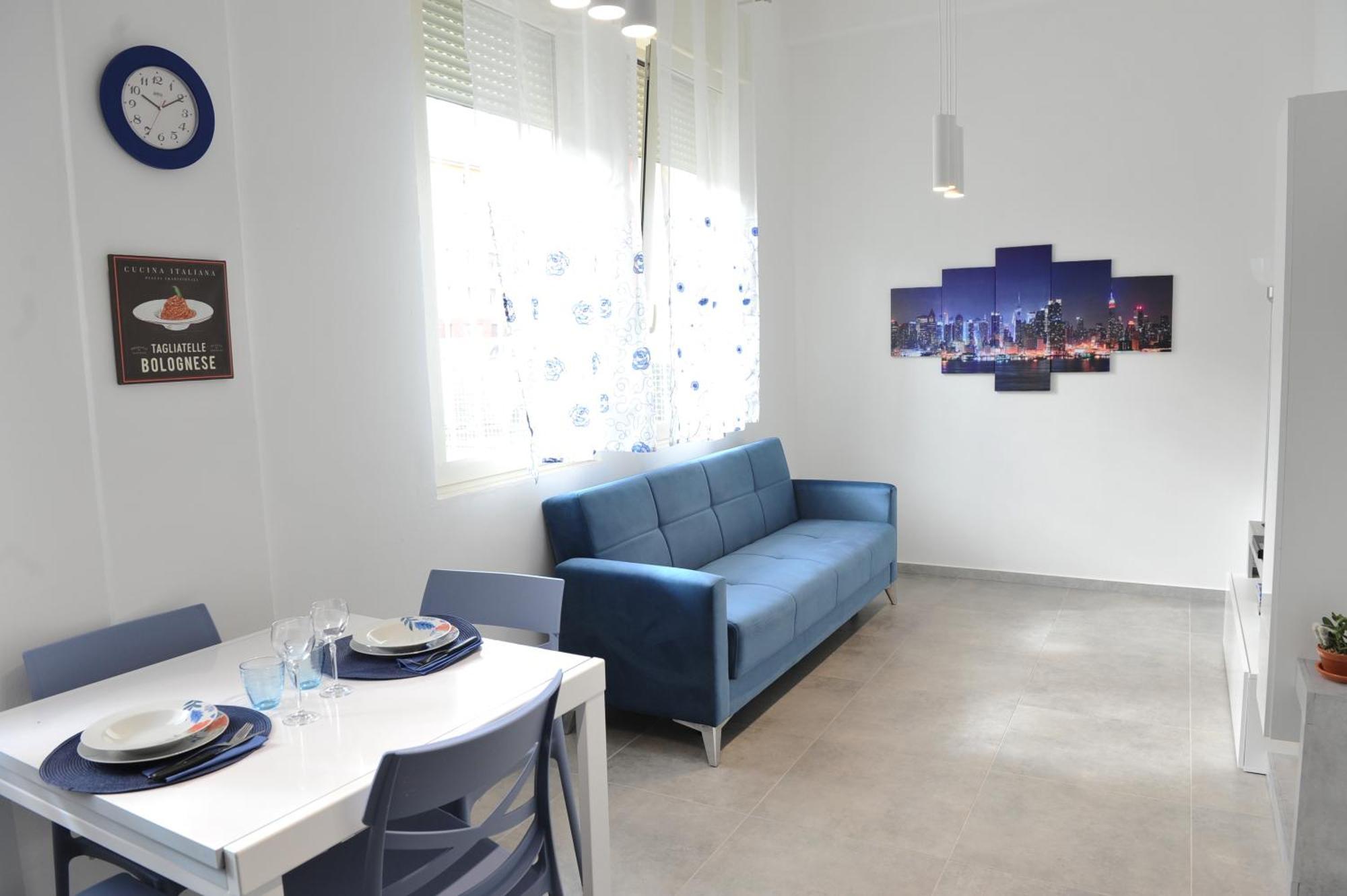 Apartamento La Dimora In Blu Bolonia Exterior foto