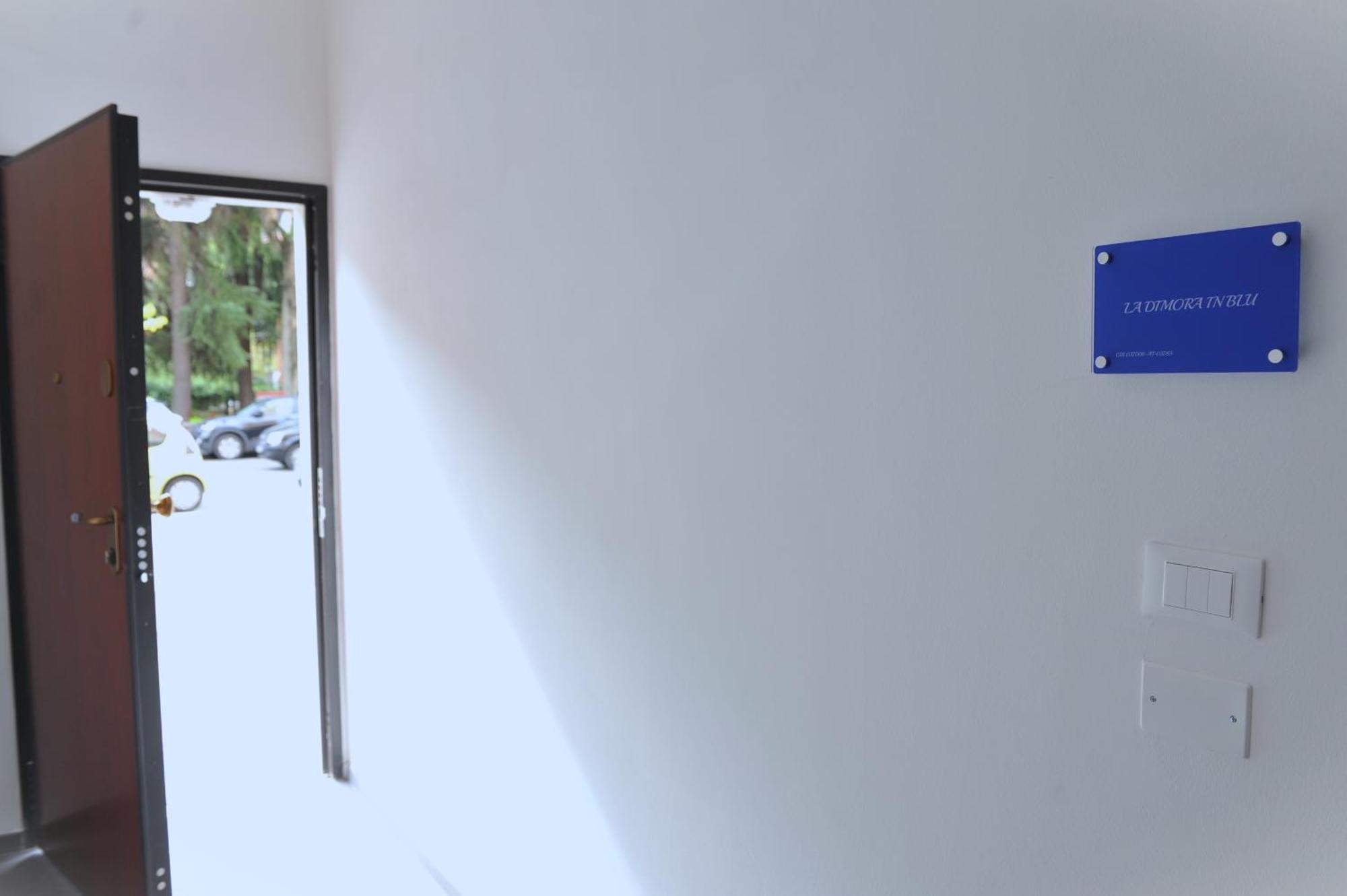 Apartamento La Dimora In Blu Bolonia Exterior foto
